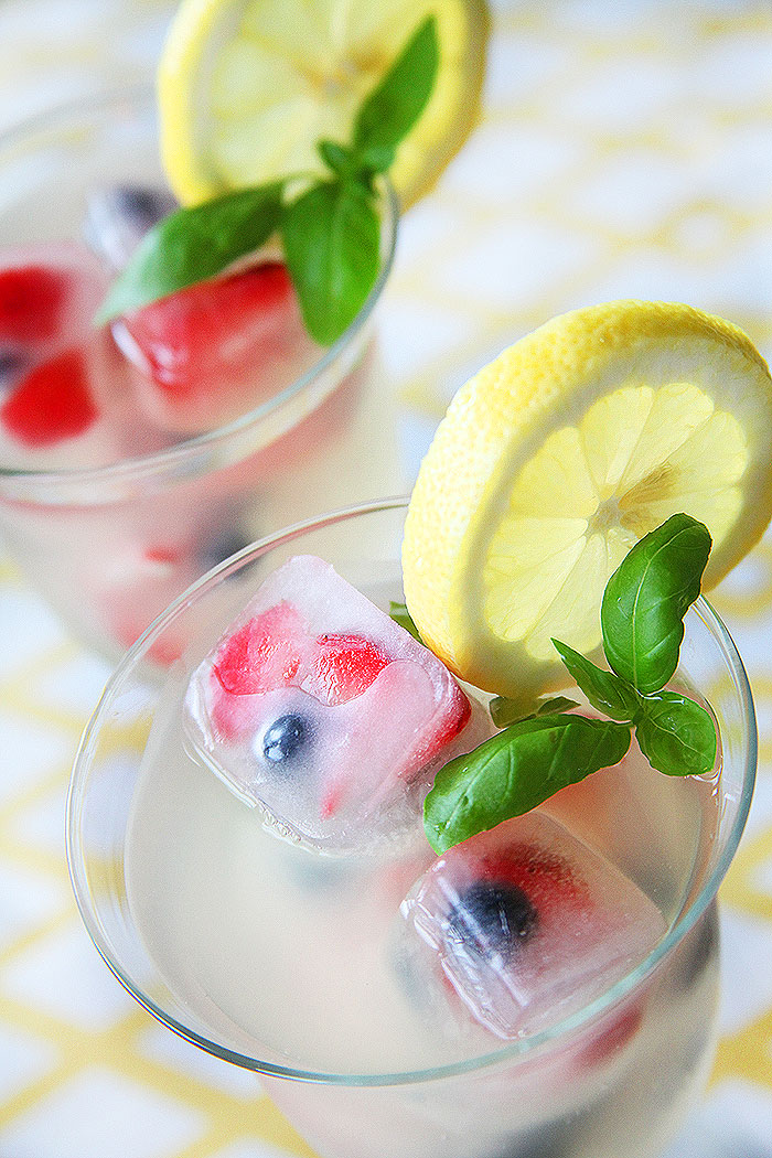 blueberrybasillemonade